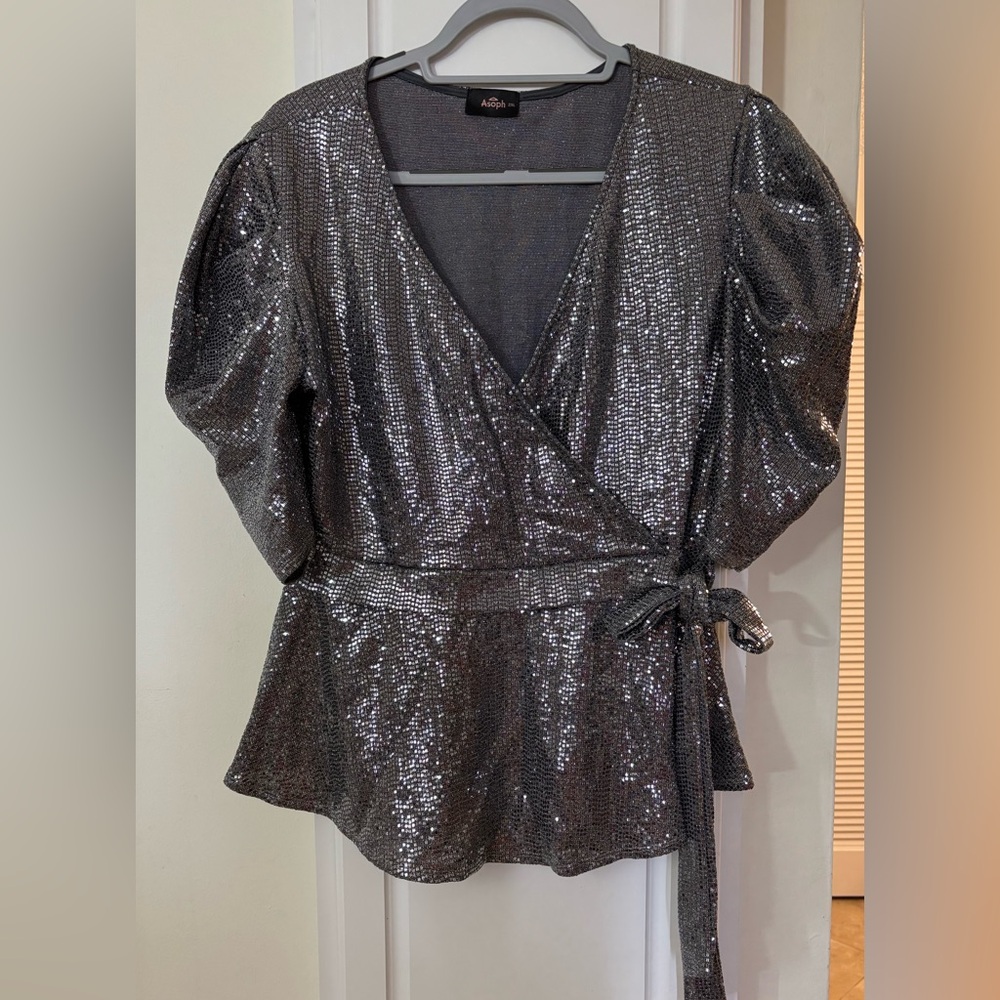 Silver Sequin Peplum Blouse with Puff Sleeves 2XL